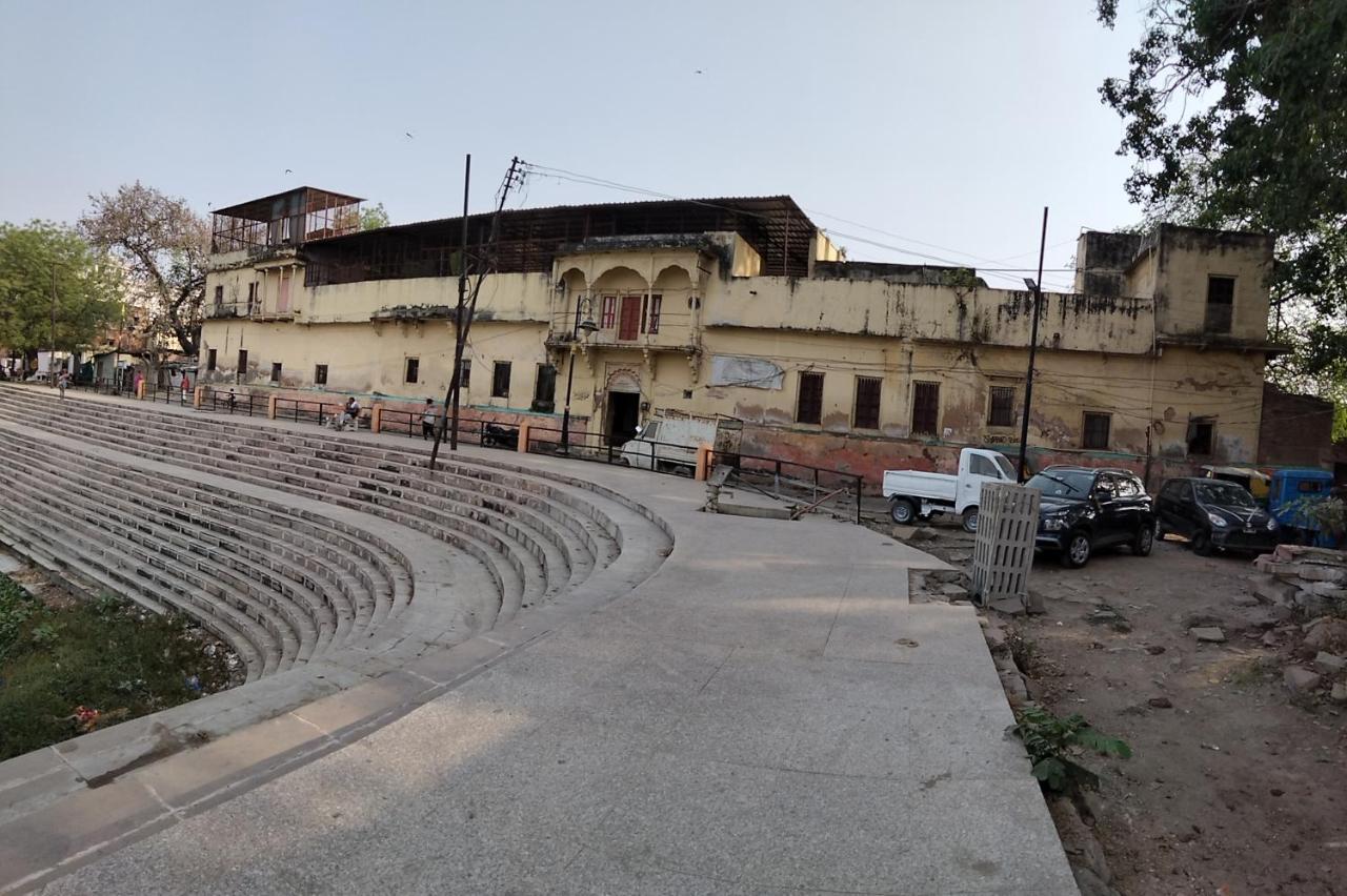 Shri Swami Sheetal Das Akhada B1-88 Assi , Near Pushkar Talab,Varanasi, Ashram Dharmshala 호텔 외부 사진