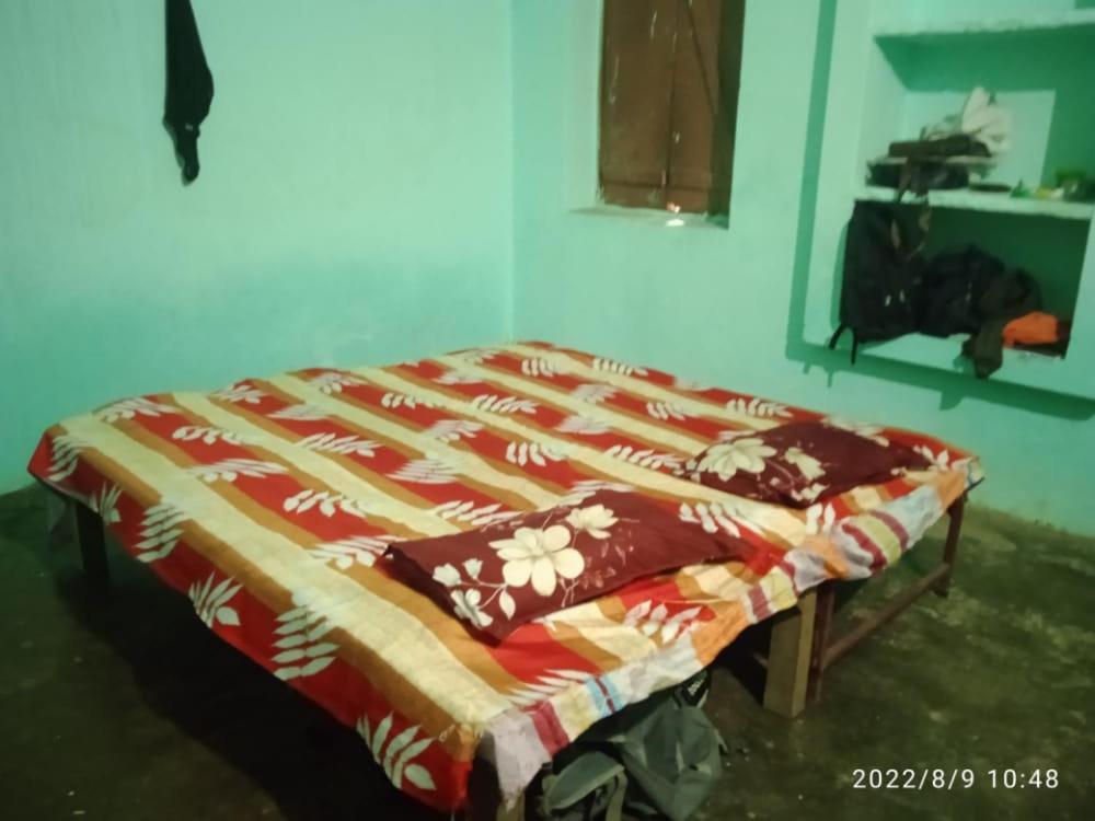 Shri Swami Sheetal Das Akhada B1-88 Assi , Near Pushkar Talab,Varanasi, Ashram Dharmshala 호텔 외부 사진
