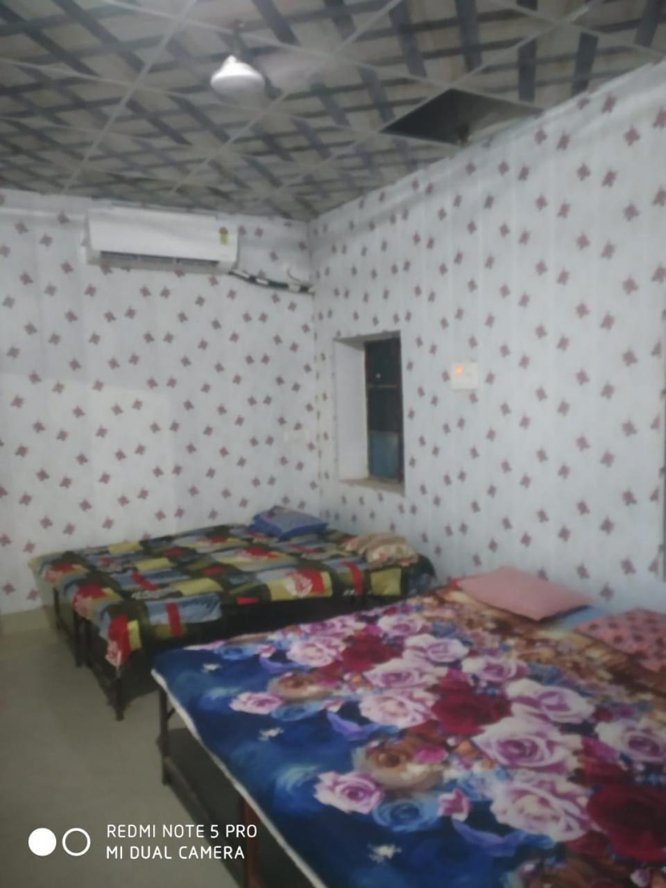Shri Swami Sheetal Das Akhada B1-88 Assi , Near Pushkar Talab,Varanasi, Ashram Dharmshala 호텔 외부 사진